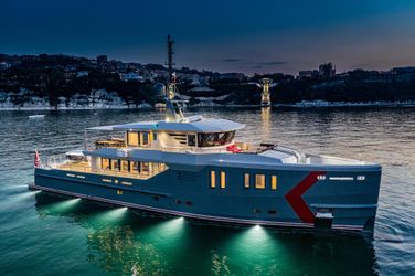 120' Custom 2025 Yacht For Sale